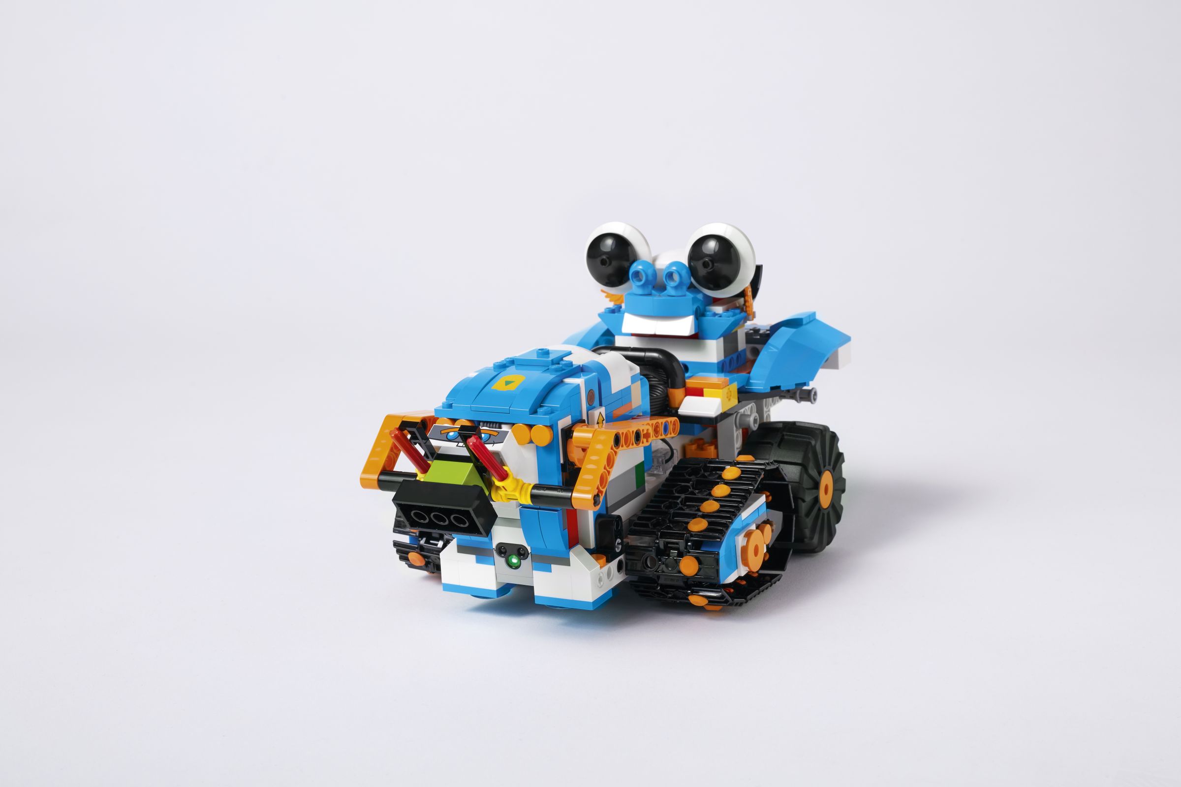 LEGO BOOST 17101 Programmierbares Roboticset LEGO_BOOST_MTR_WHITE_V033 2.jpg